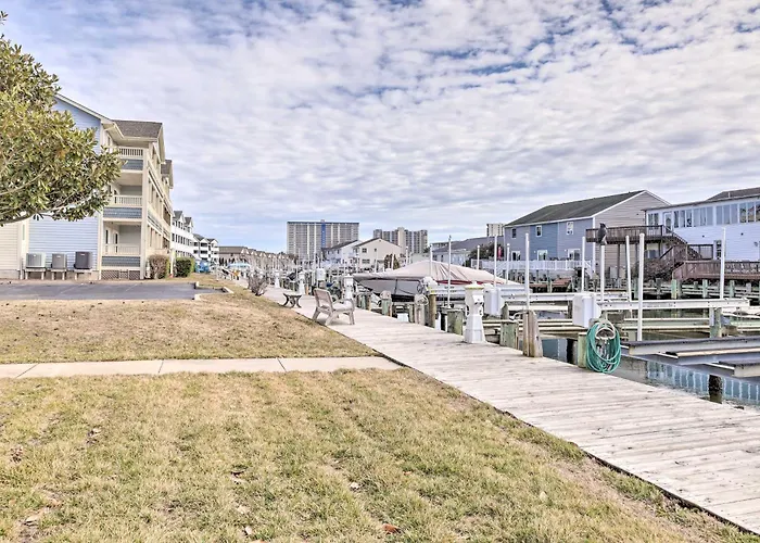 Pool, Canal Views! Unit 1/2 Mi To Ocean Holiday home Ocean City